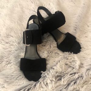 Stuart Weitzman black velvet sandals Sz 8M